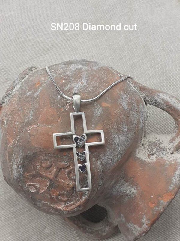 Silver Heart Cross Evia's silver collection