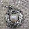 Pearl pendant